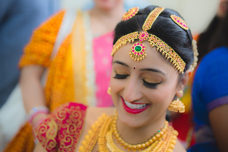 My Maharashtrian bride be @poojaagholap on her roka ceremony setting Mah… | Bridal  hairstyle indian wedding, Bridal makeup looks, Pakistani bridal makeup  hairstyles