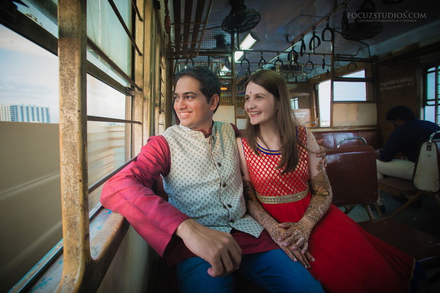 couple shoot in chennai local train