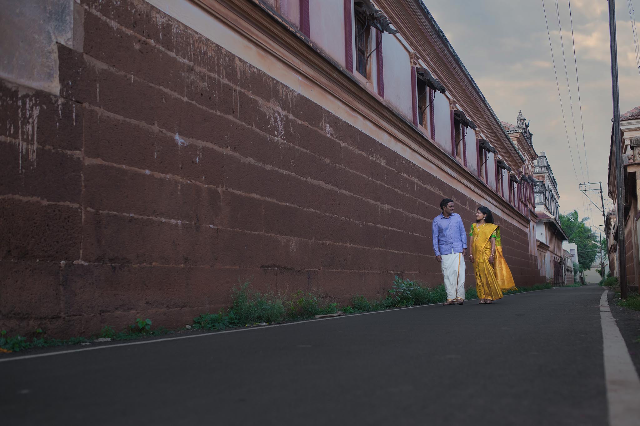 karaikudi-pre-wedding-shoot-ideas-12