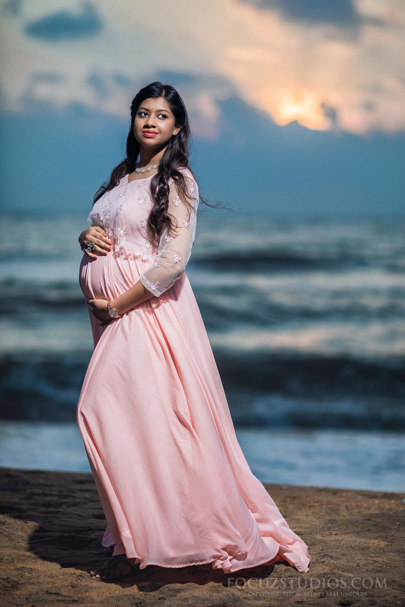 maternity-photoshoot-chennai-focuz-studios-1