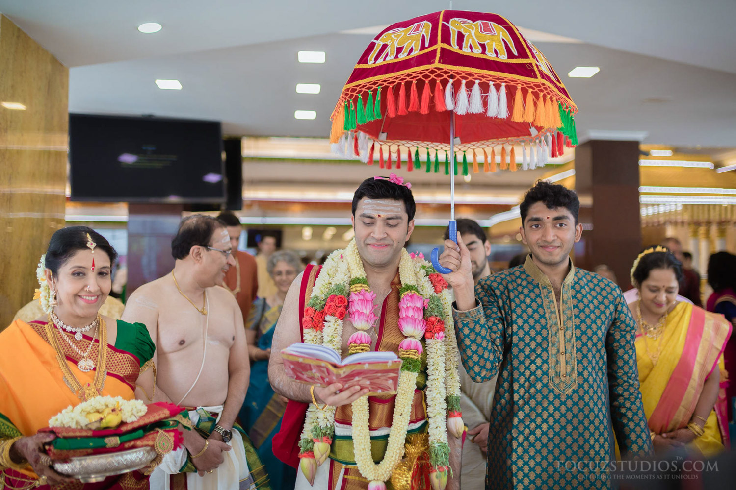 South Indian Wedding Rituals Kashi Yatra_01