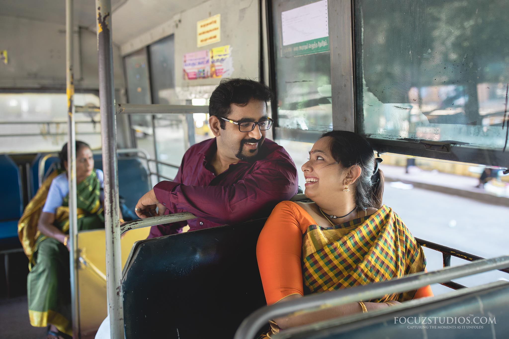 Top Couple shoot locations in chennai mtc bus 1