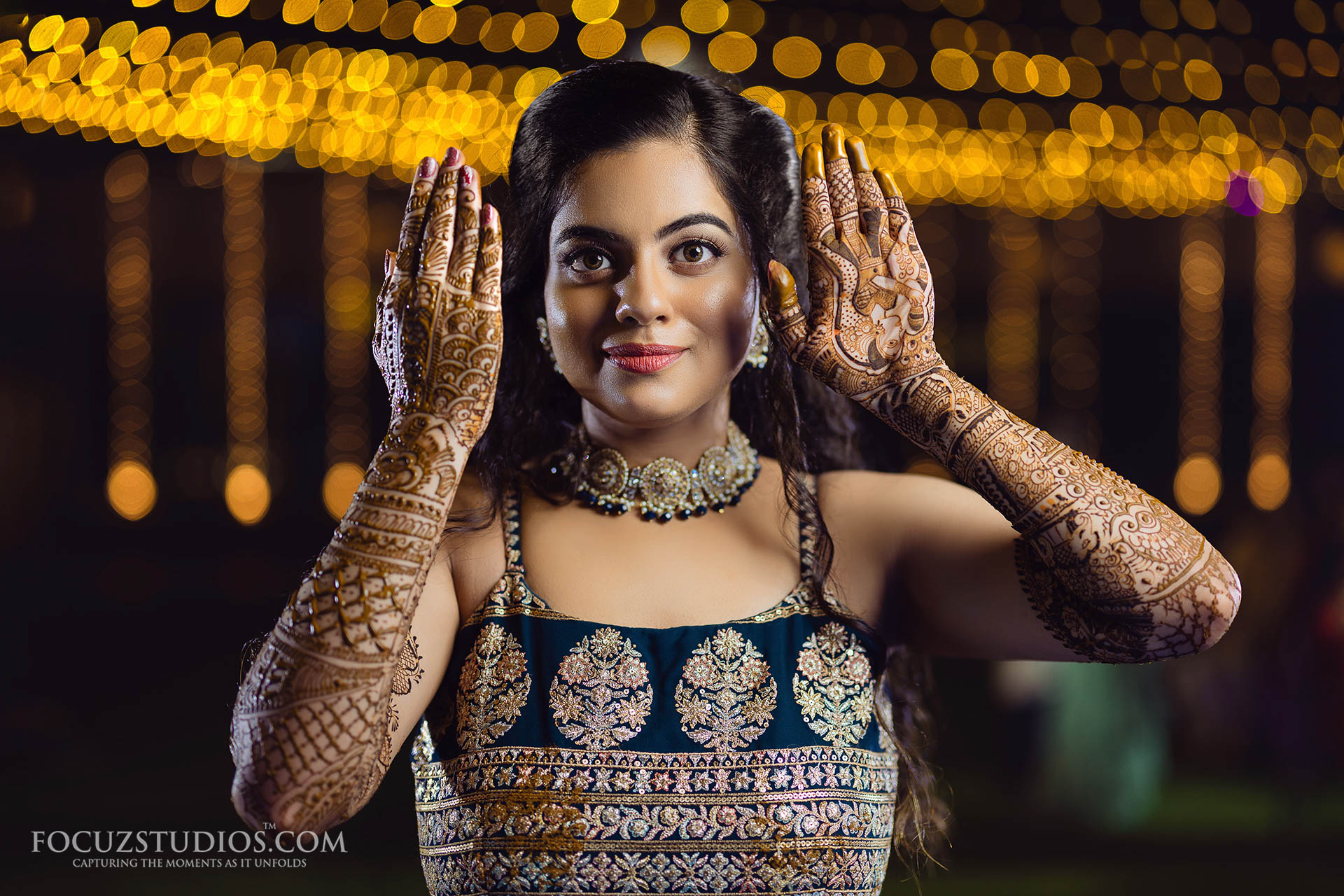 16/1/23 Bridal back hand! Heavy bridal!!😍 In frame @snehagangwani_9 Henna  by @poojagada_artistry @maru_khushboo23 Makeup by… | Instagram