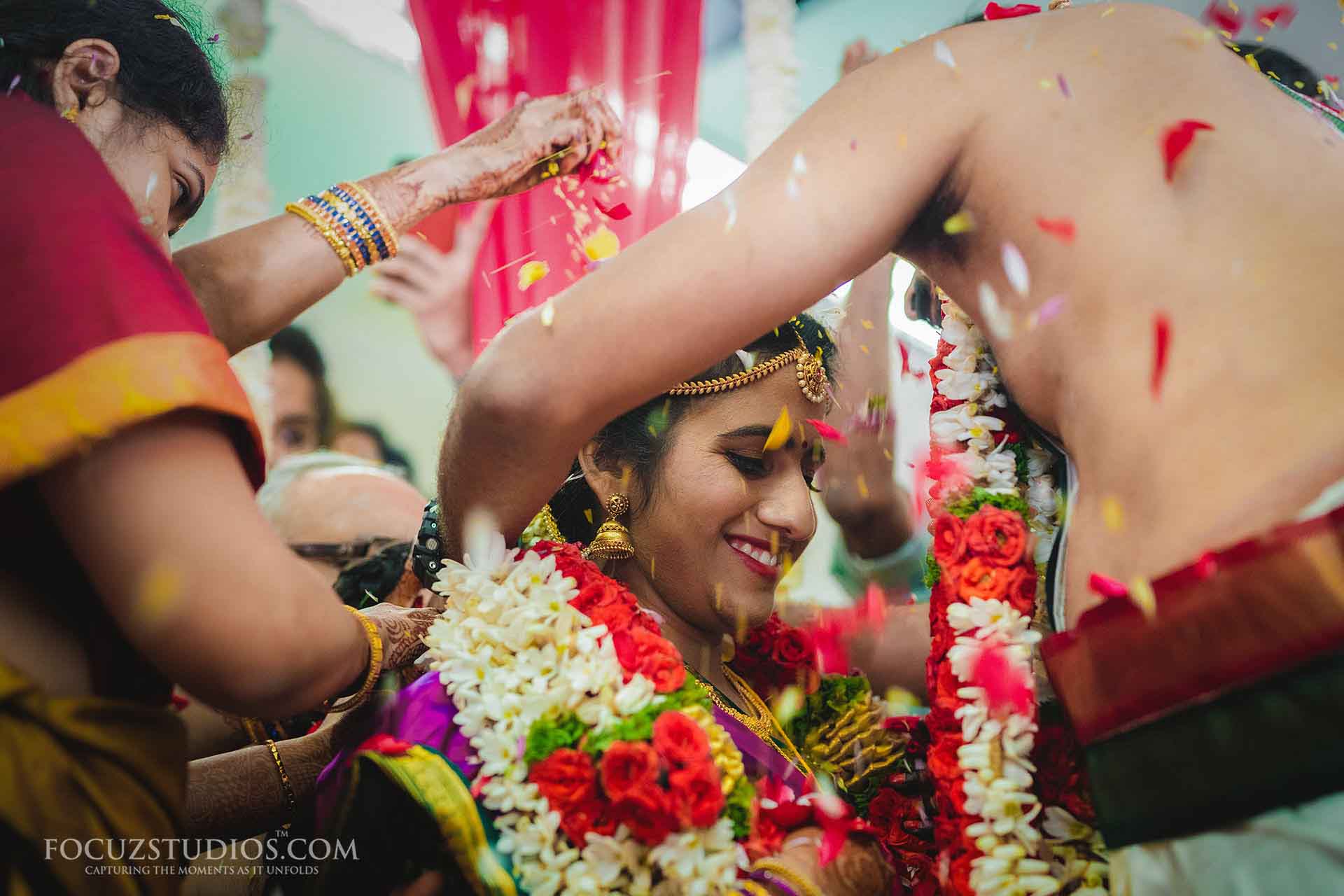 Top-Rated Brahmin Wedding Photographers – MLR Convention Centre, Bangalore