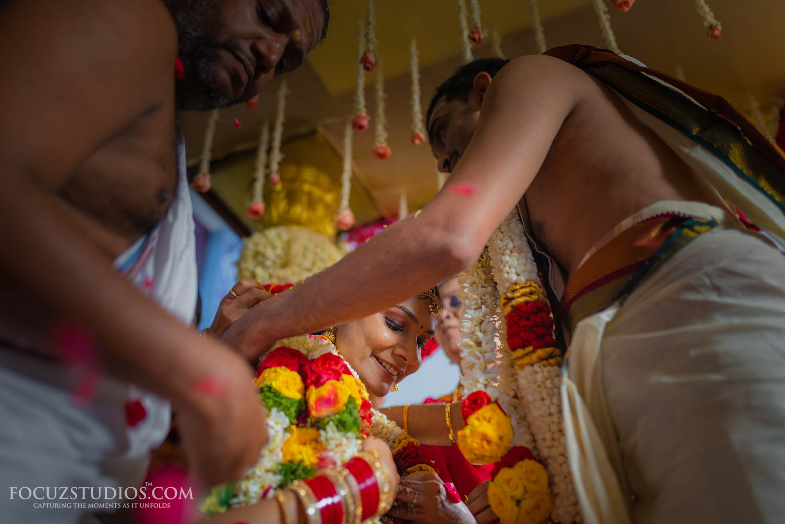 tamil-brahmin-wedding-tali-tying-photos-63
