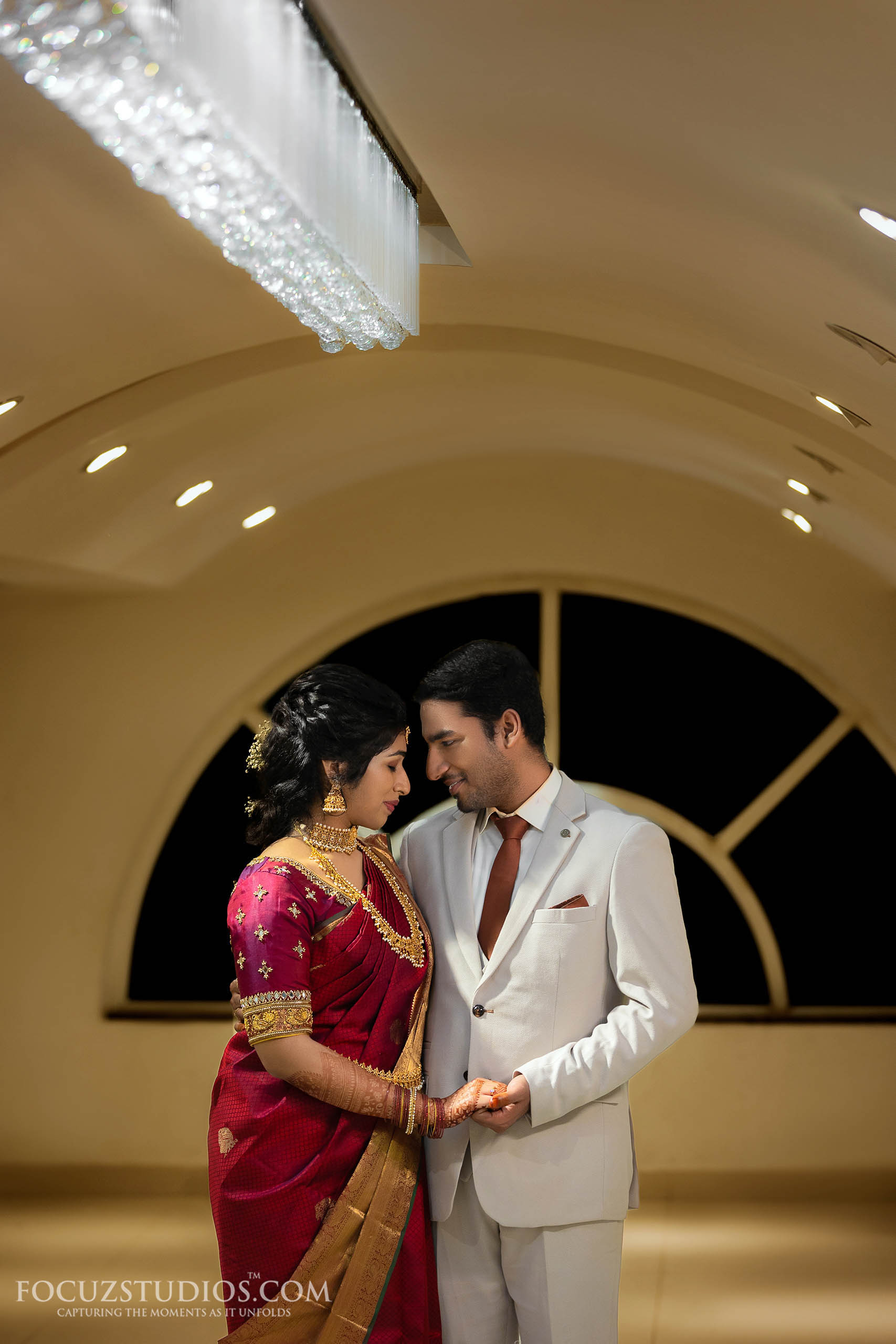 brahmin-wedding-reception-couple-photos-42