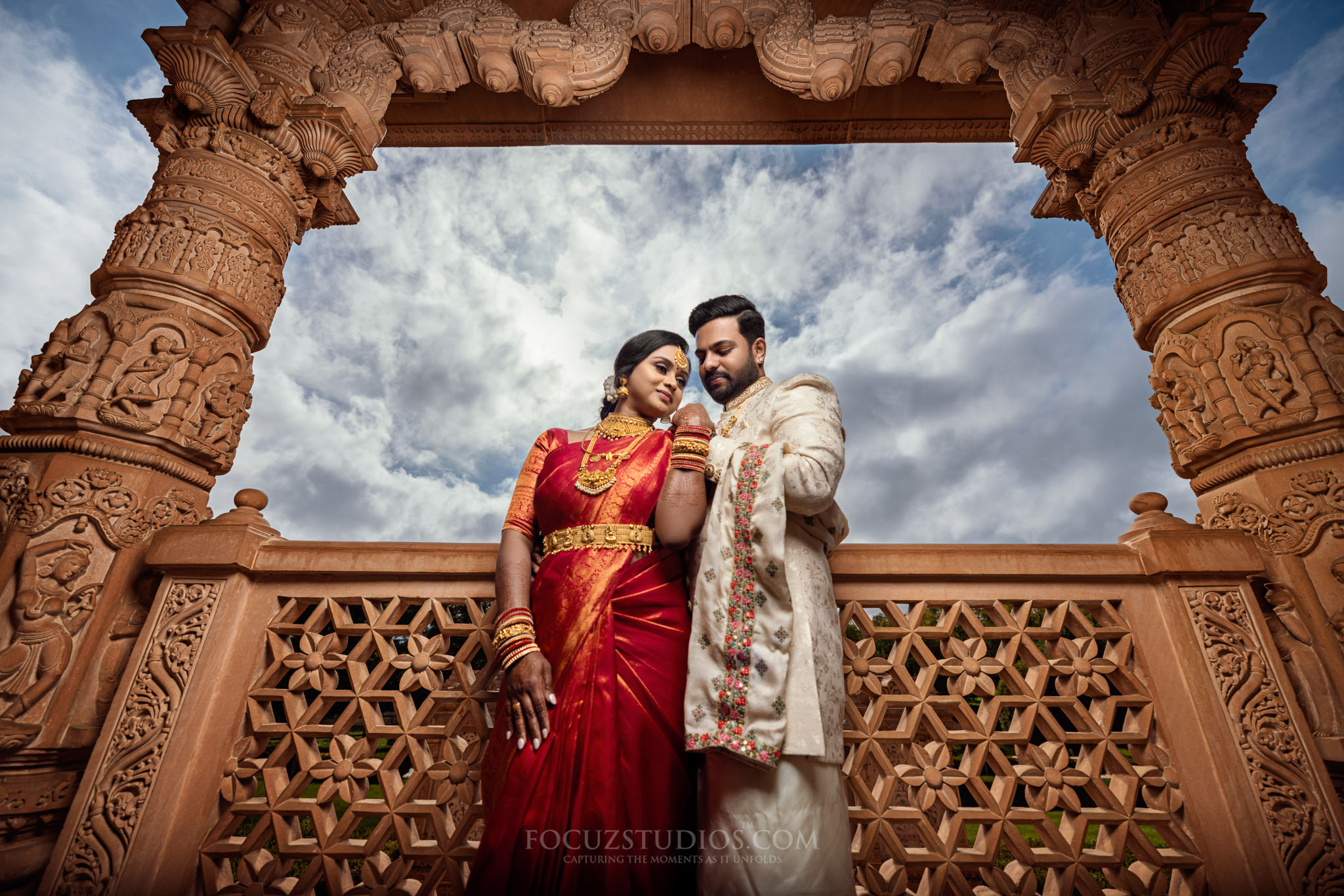 Pre-Wedding-Shoot-Oshwal-Centre-9