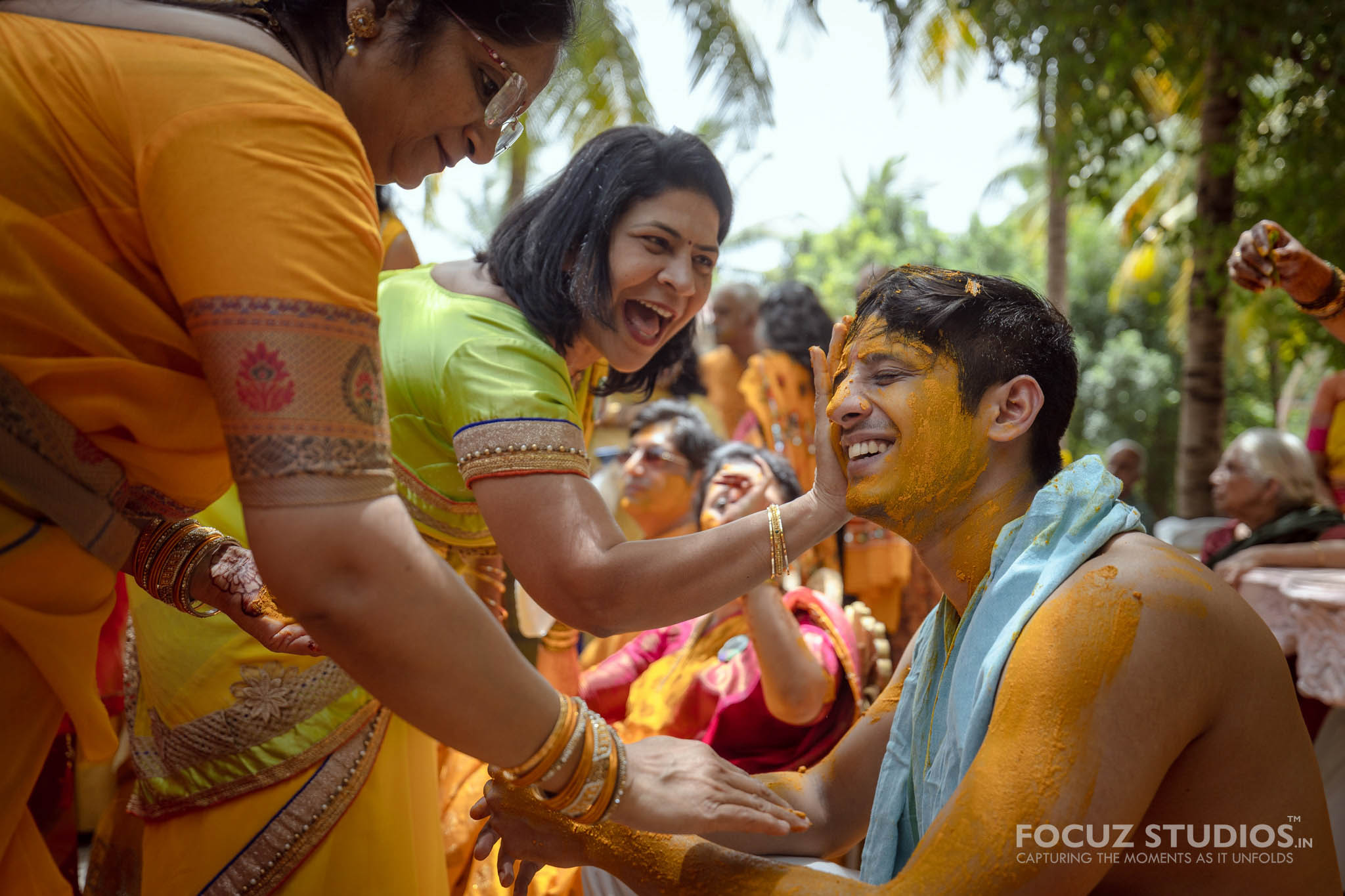 brahmin-groom-photos-haldi-ceremony-coimbatore-16