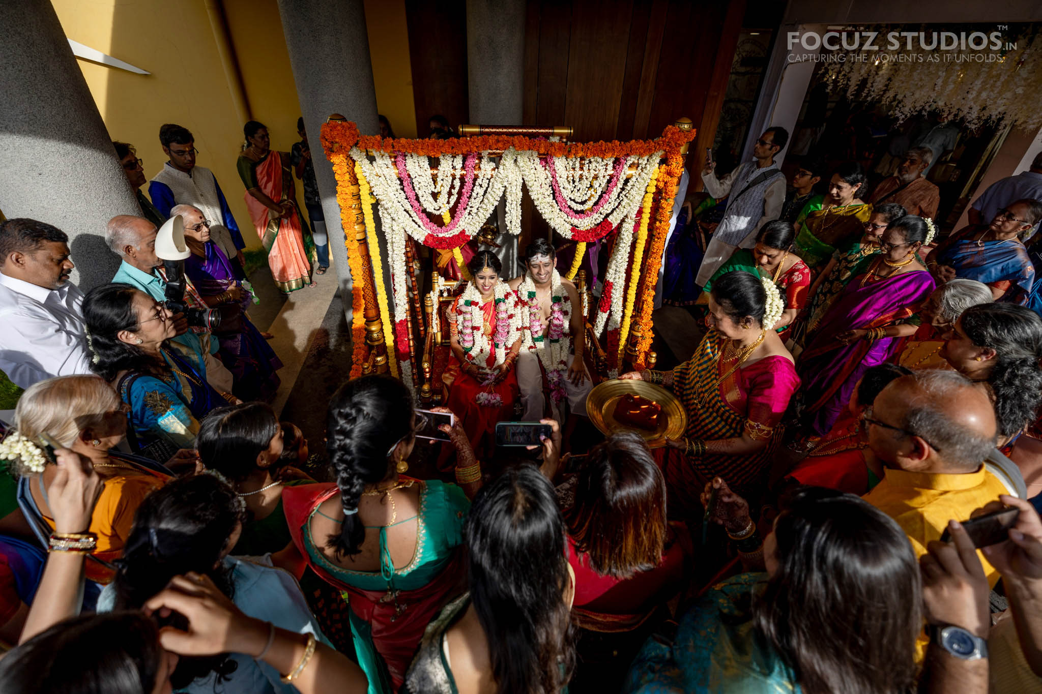brahmin-wedding-oonjal-ceremony-photos-11