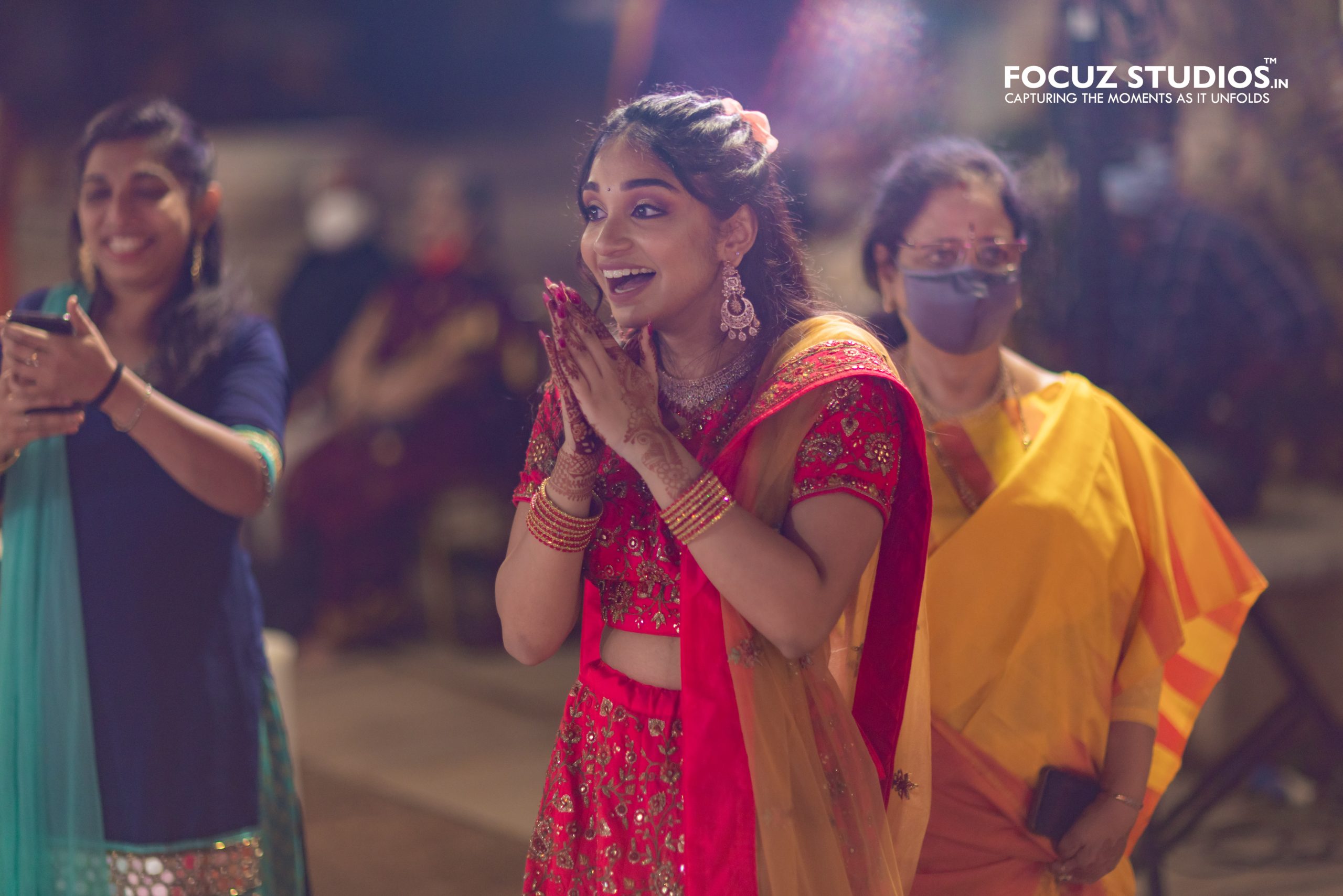 Joyful family reaction captured during Sangeet