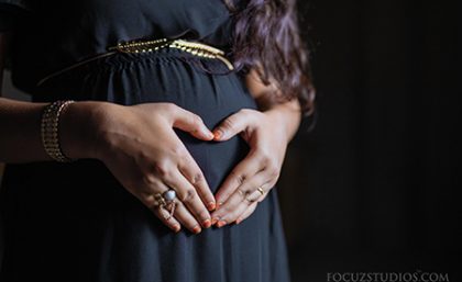 maternity-photoshoot-poses-ideas